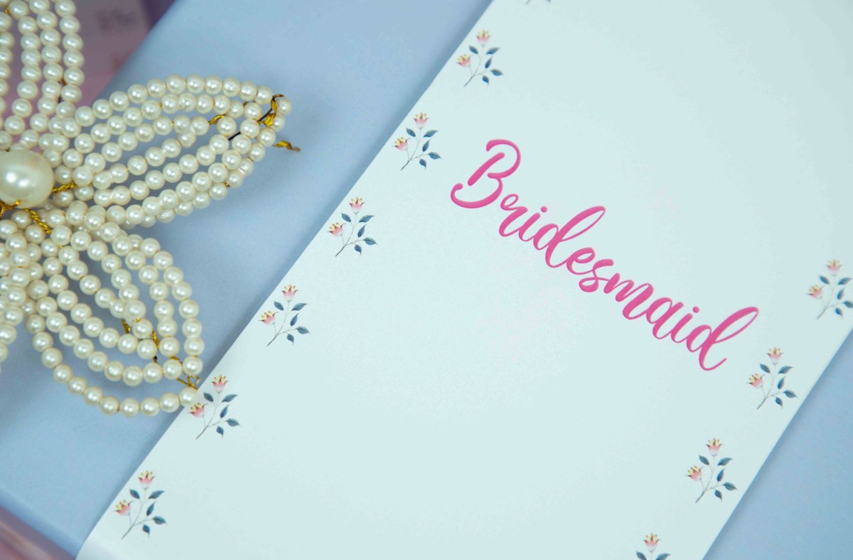 Bridesmaid Sleeve Main image