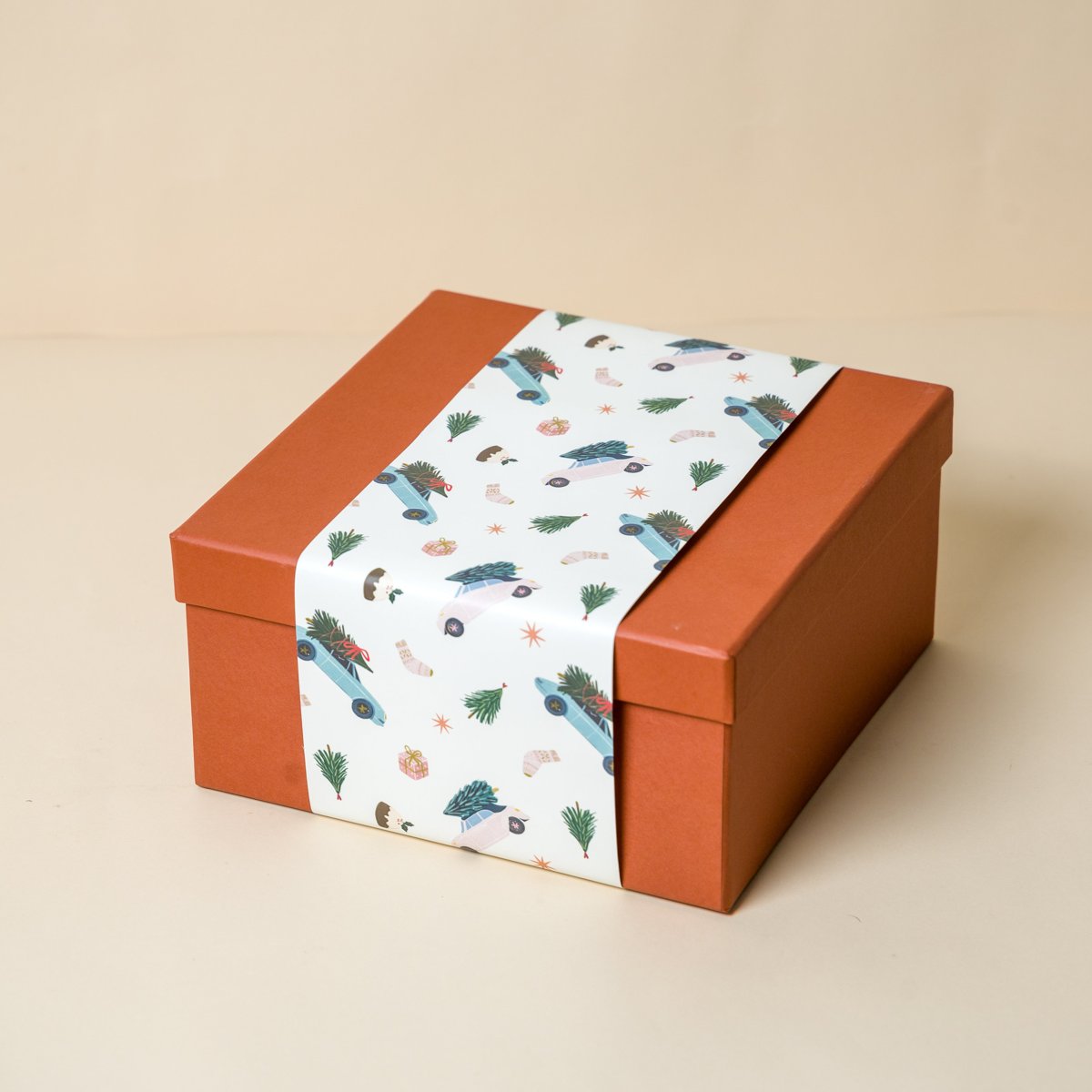 Rust Gift Box with Santa's Roadtrip Sleeve Main image